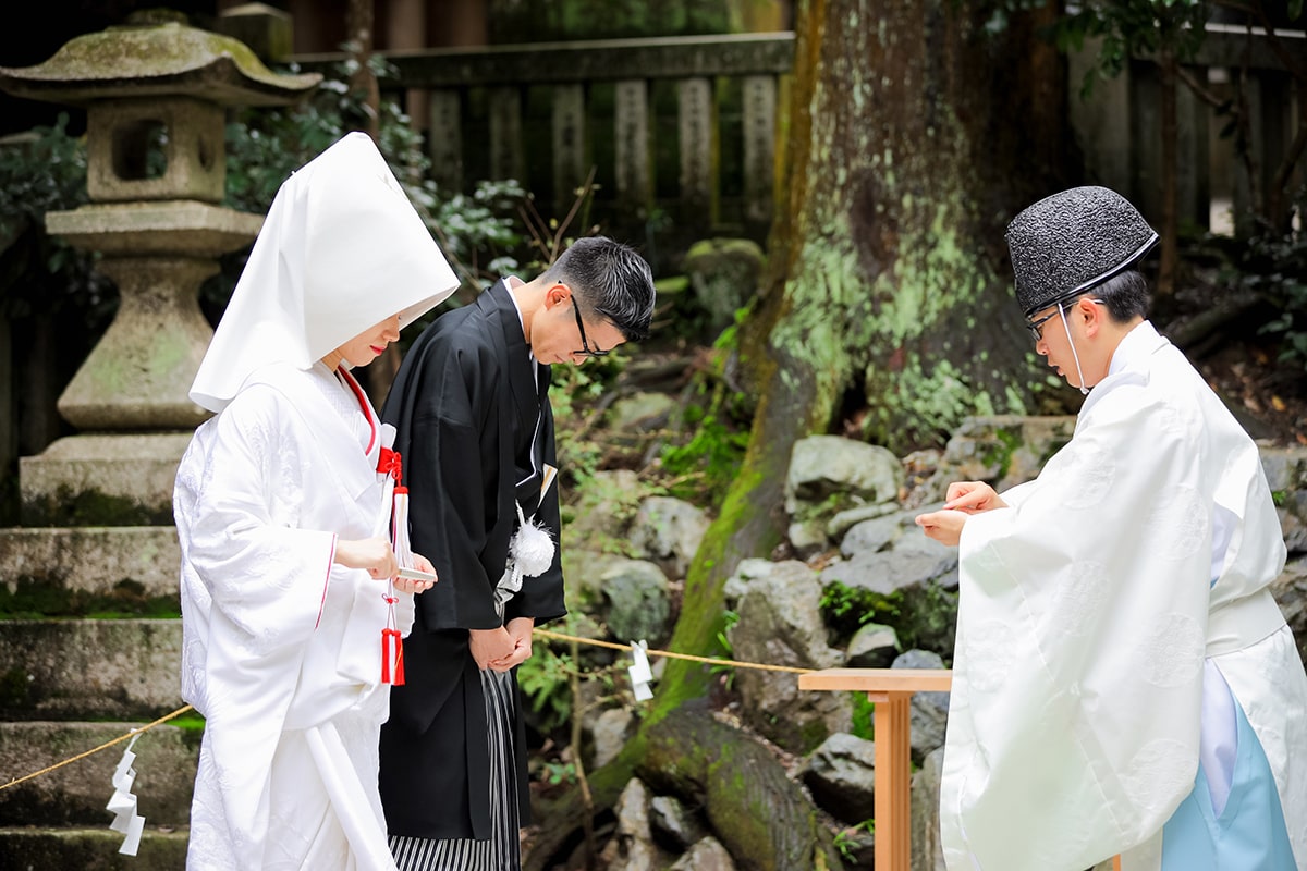 ＜ゆかりある多度大社での挙式＞多国籍のゲストと過ごす日本の結婚式の3枚目写真