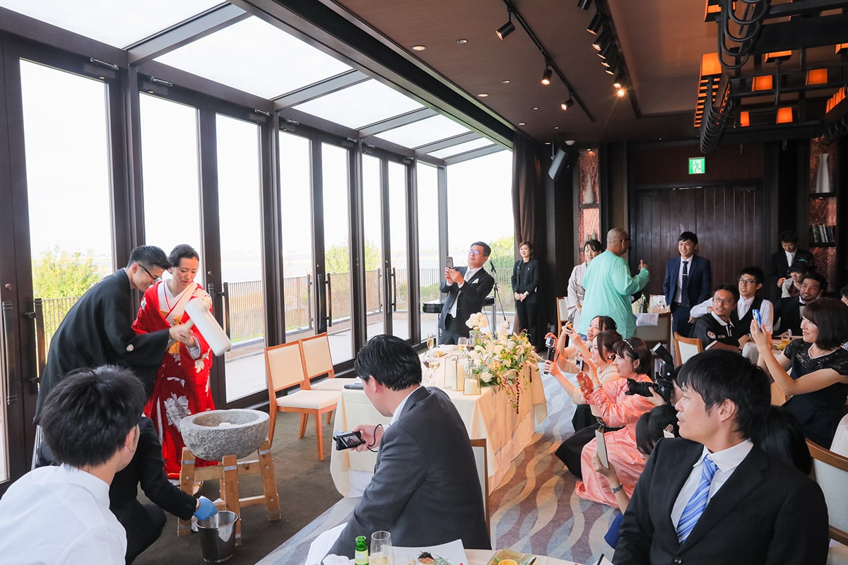 ＜ゆかりある多度大社での挙式＞多国籍のゲストと過ごす日本の結婚式の8枚目写真
