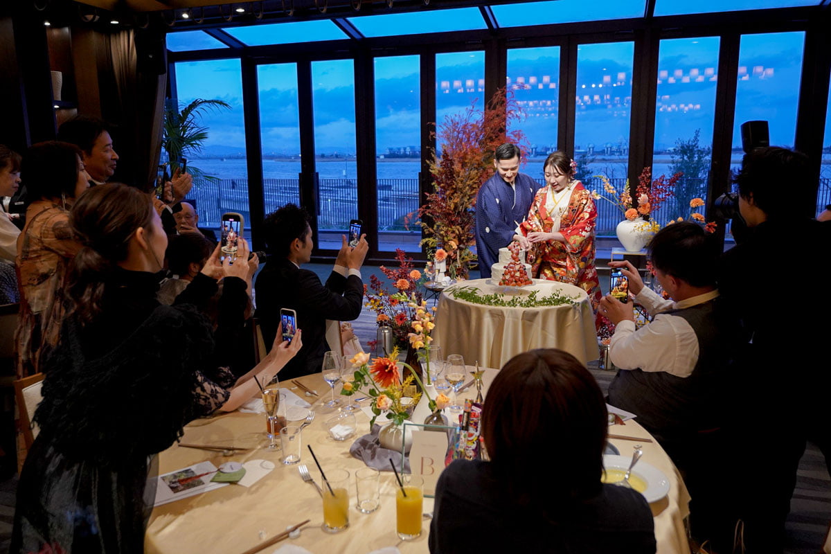 〈冬婚〉和装×紅葉 みんなで楽しむ結婚式の8枚目写真