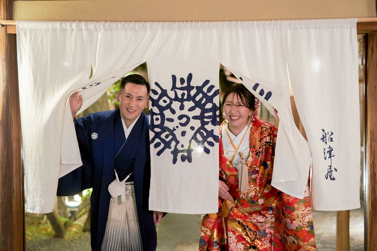 〈冬婚〉和装×紅葉 みんなで楽しむ結婚式